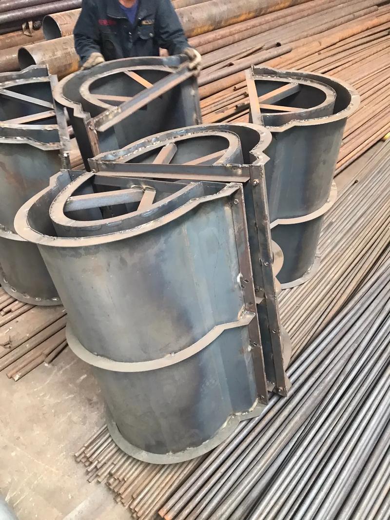 钢材加工与销售.销售批发建筑机械,五金,钢材,水管配件,消防